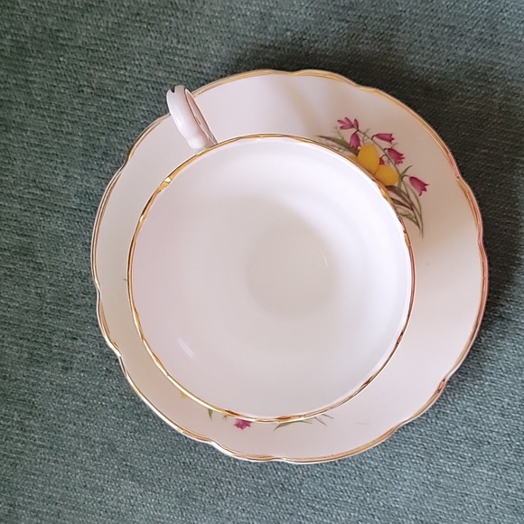 Tea cup - Picture 2 of 7